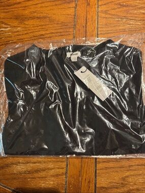 Garage Sleek Plunge Tee